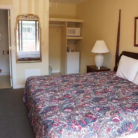 Sea Spiral Suites Hampton Extérieur photo